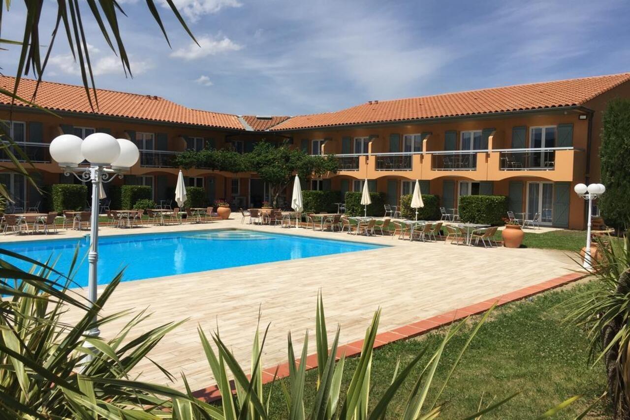 Best Western Le Vauban Prades  Exteriör bild