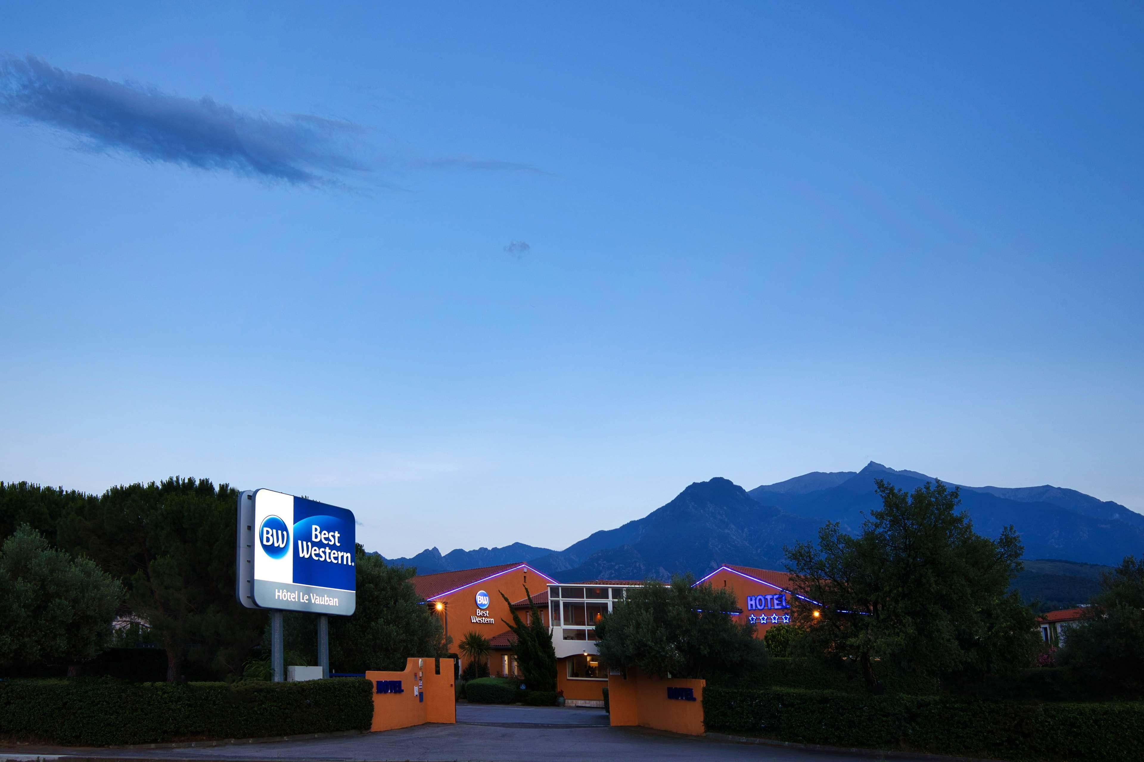 Best Western Le Vauban Prades  Exteriör bild