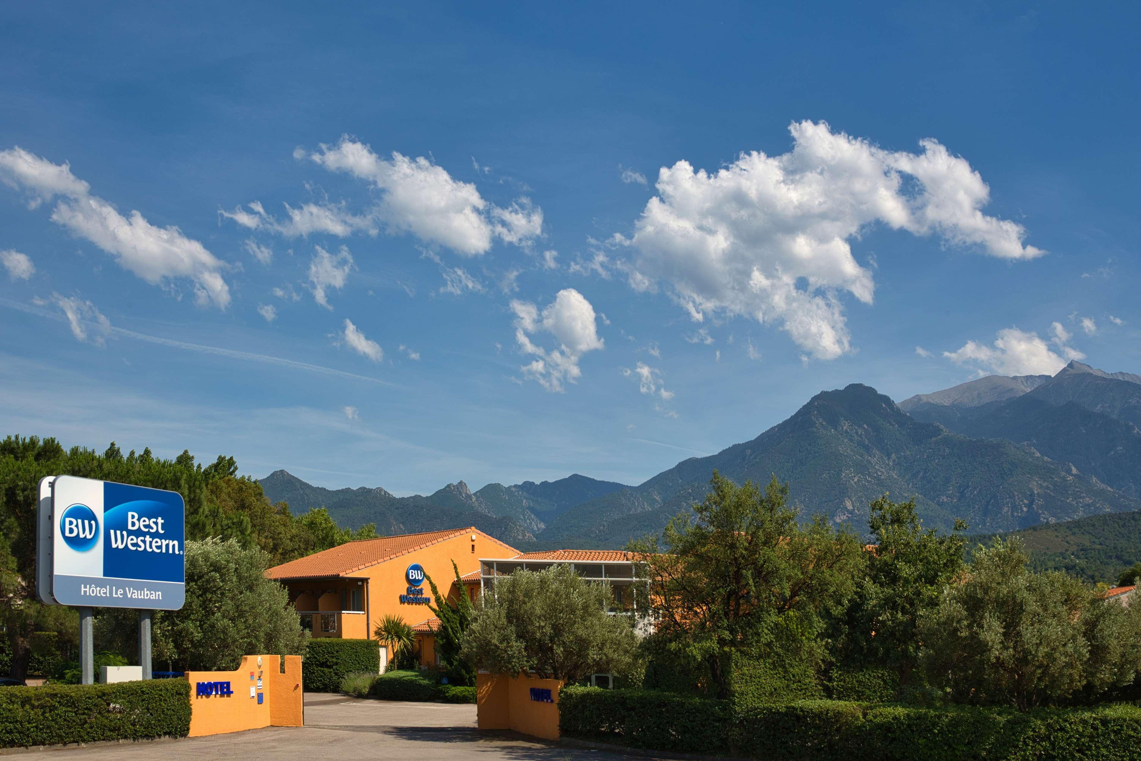 Best Western Le Vauban Prades  Exteriör bild
