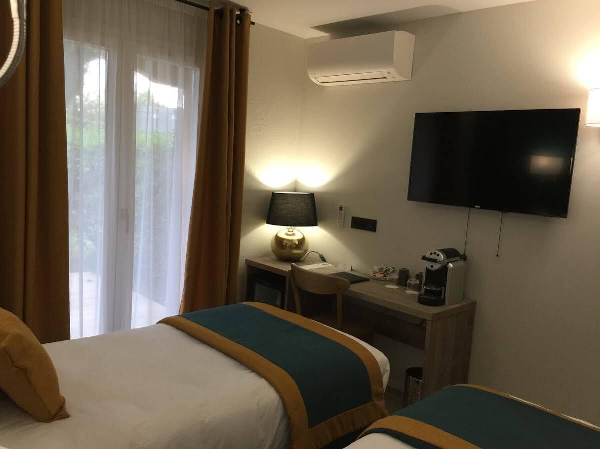 Best Western Le Vauban Prades  Exteriör bild